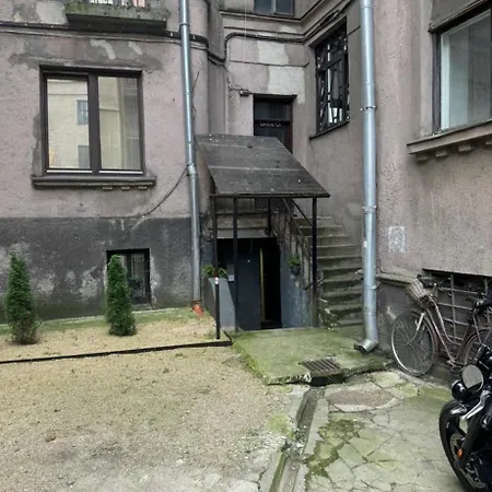 Eksporta 5 Apartment
